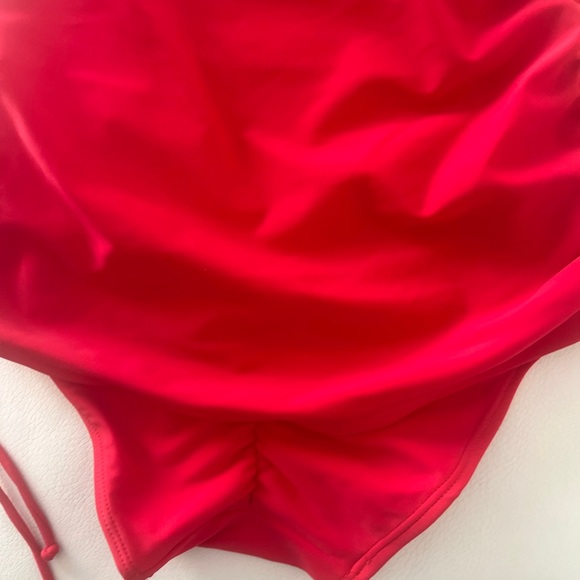 Sexy one Piece Woman’s Swimwear Bathing Suit - MAKE OFFER - Picture 6 of 9